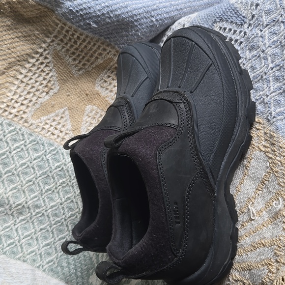 L.L. Bean Black Outdoor Slip-Ons - Picture 2 of 4